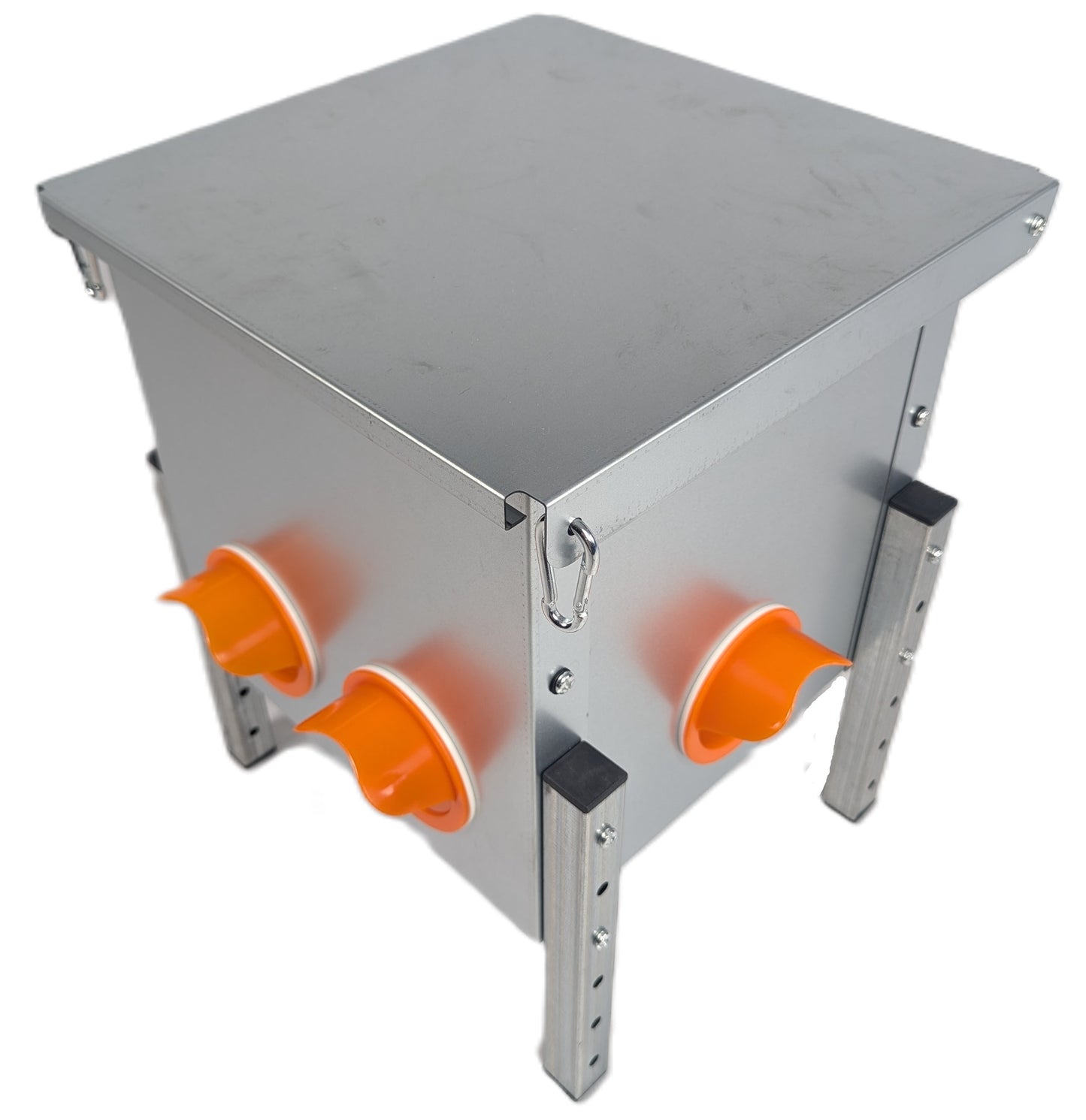 Hen's Choice™ - 25 or 85LB Capacity Automatic Chicken Feeder, Weather Resistant