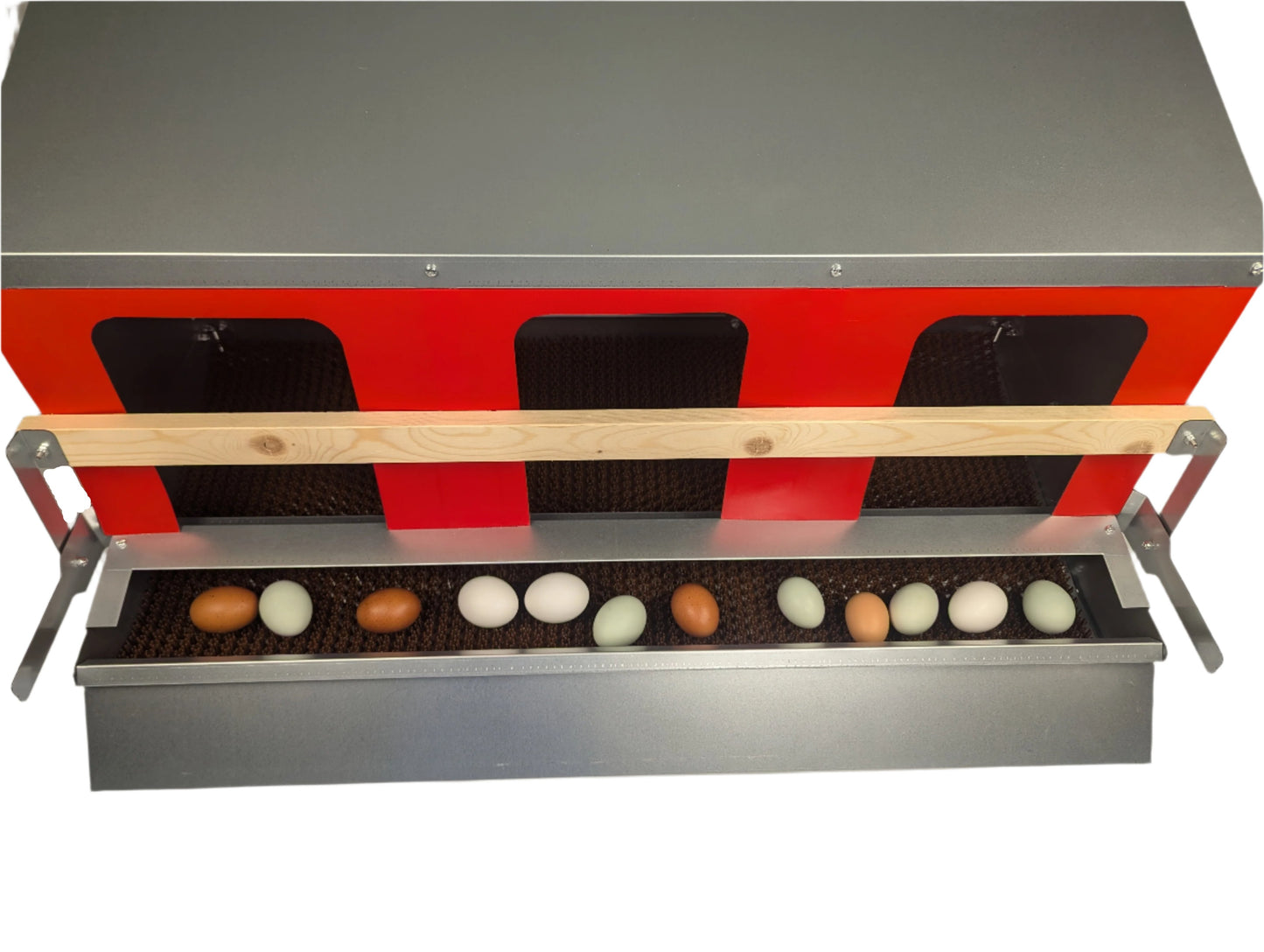 Hen's Choice™ - Roll Out Chicken Nest Box | Reversible | 3 Compartment 36"