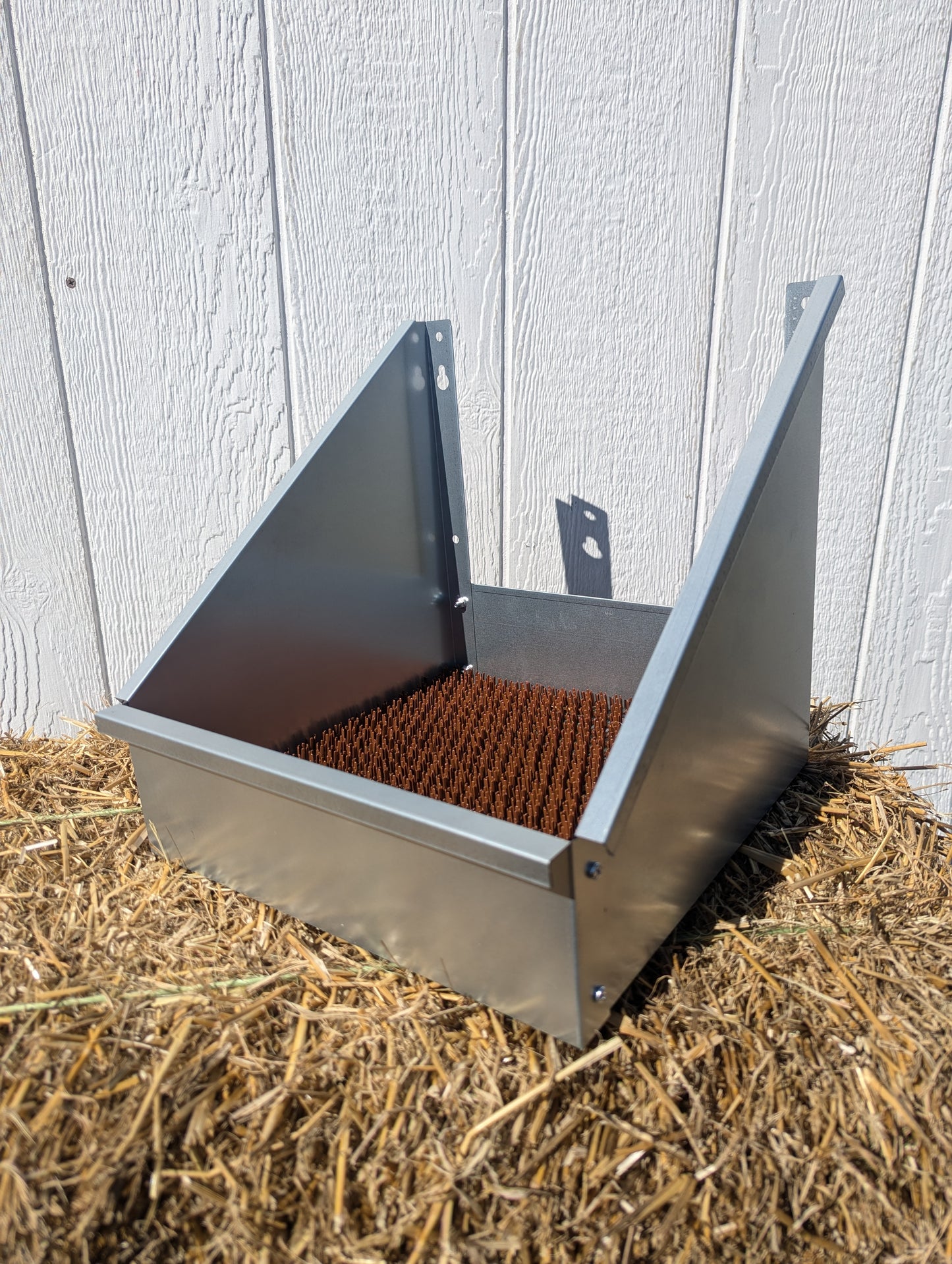 Hen's Choice™ - Single Chicken Nest Box | Galvanized Metal